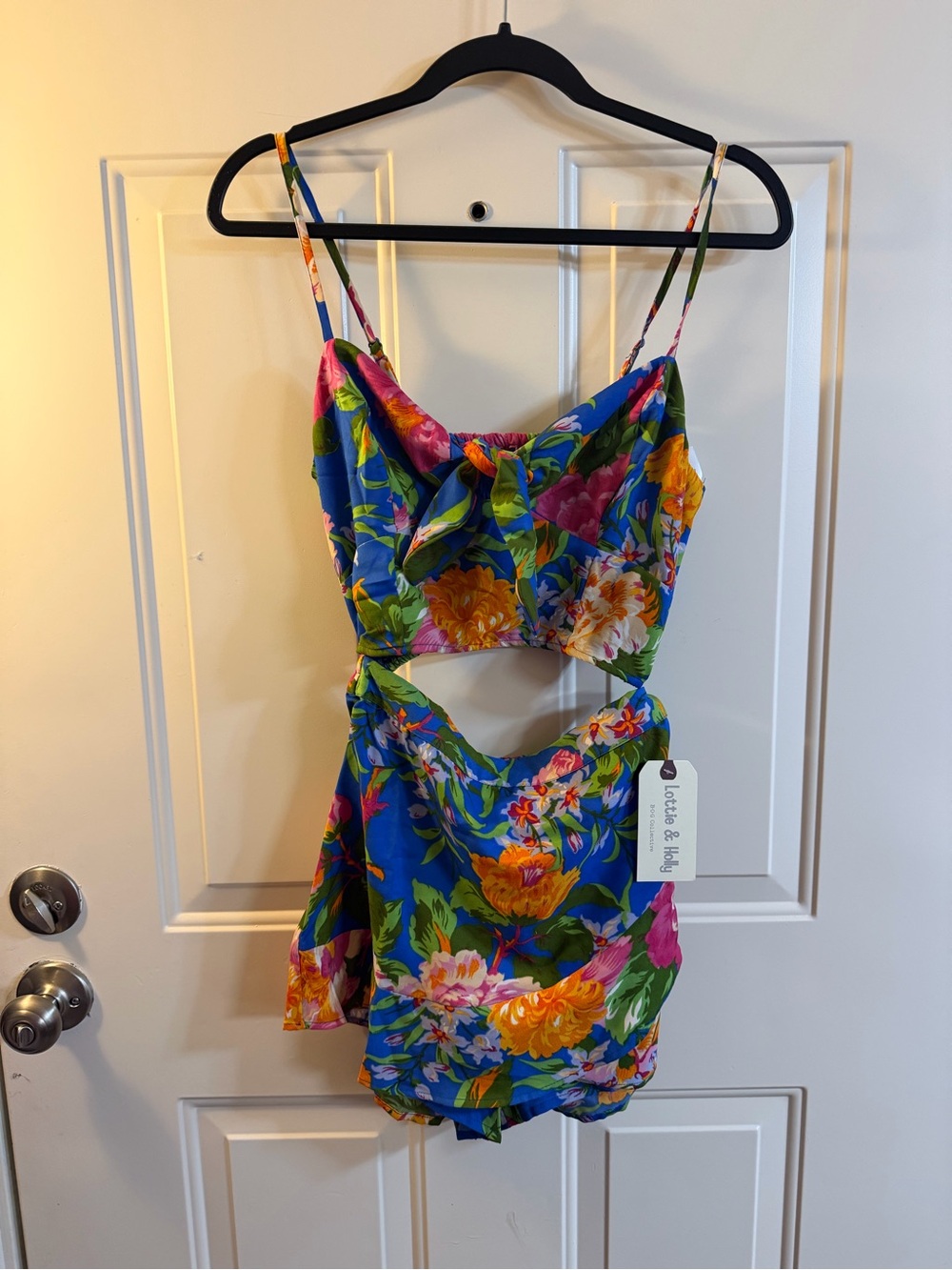 Lottie & Holly Floral 2PC Set Skort Cutout Top Tropical Blue Size Small NWT